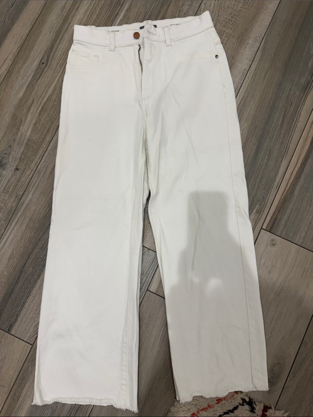 DL1961 Women’s White Straight-Leg Jeans